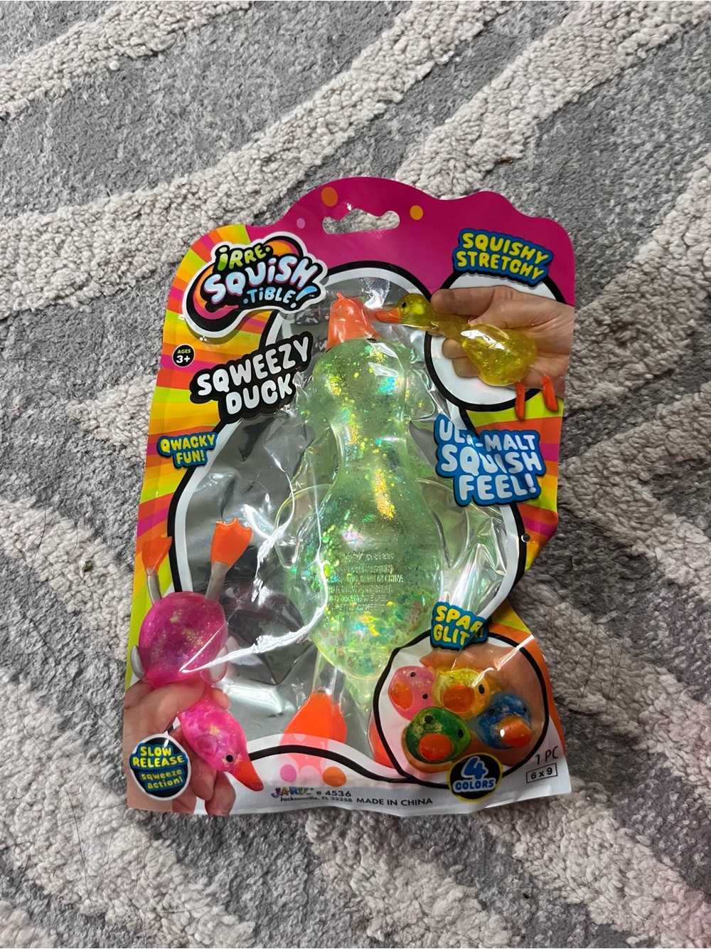 New with tags TikTok viral irresquishtible sparkly duck